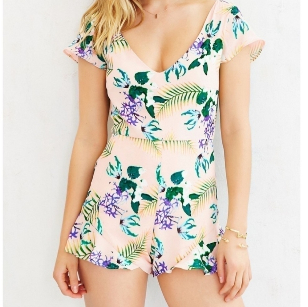 For‎ Love and Lemons Tropical Floral Romper